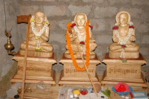 Advaita, Viśiśtādvaita and Dvaita – The three flavors of Vēdānta śāstra