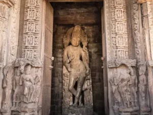 Experiencing Maha Vishnu